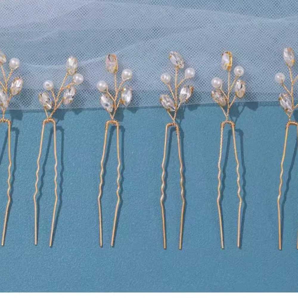 Delicate Gold Leaf Hair Pins - Women’s Hair Accessories